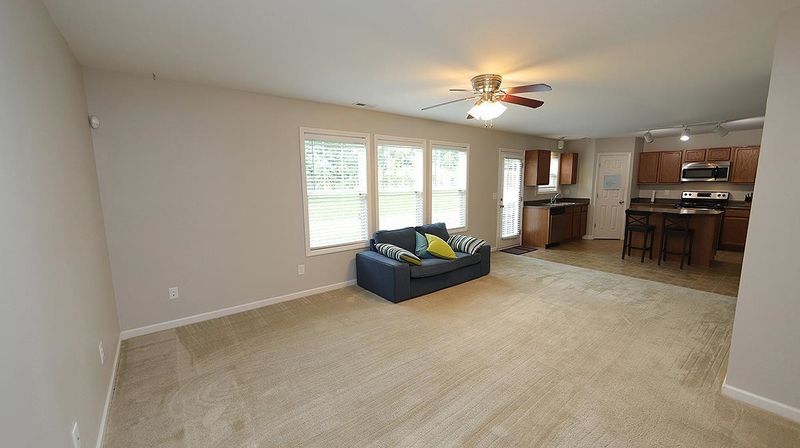 1508 Iron Dr, Mebane, NC 27302