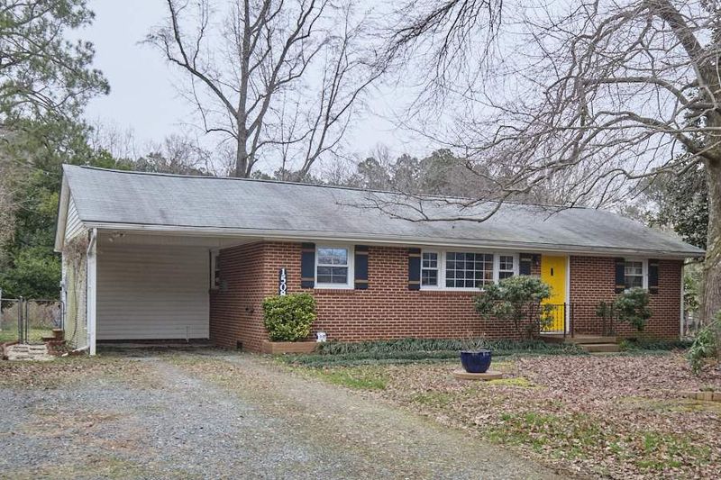 1508 Mountain View Ct, Hillsborough, NC 27278