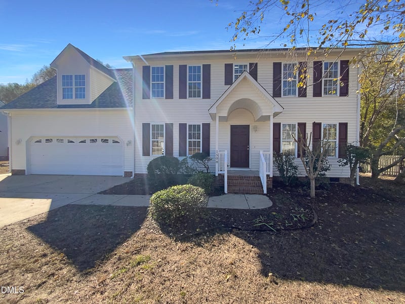1508 Olde Mckenzie Dr, Holly Springs, NC 27540
