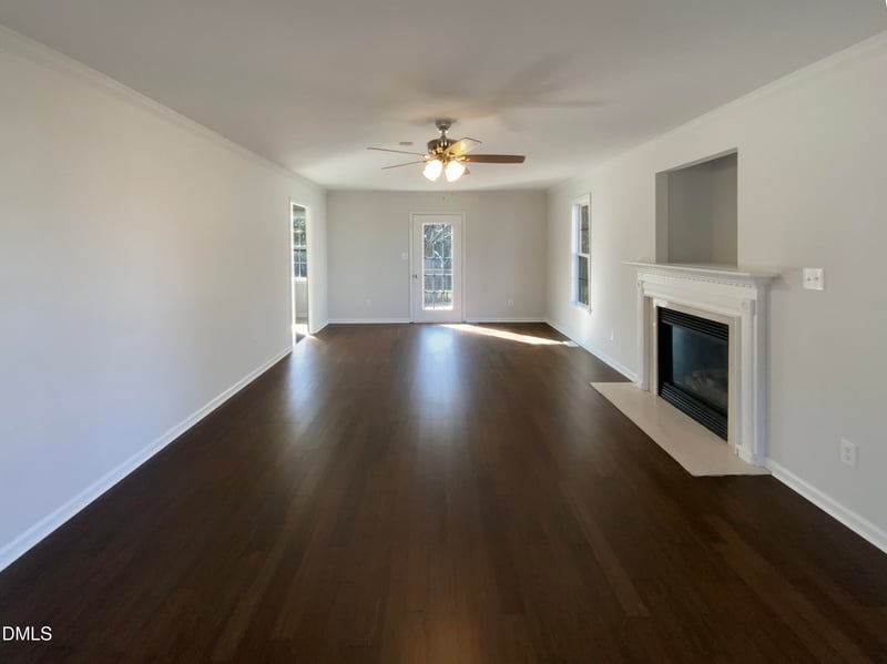 1508 Olde Mckenzie Dr, Holly Springs, NC 27540