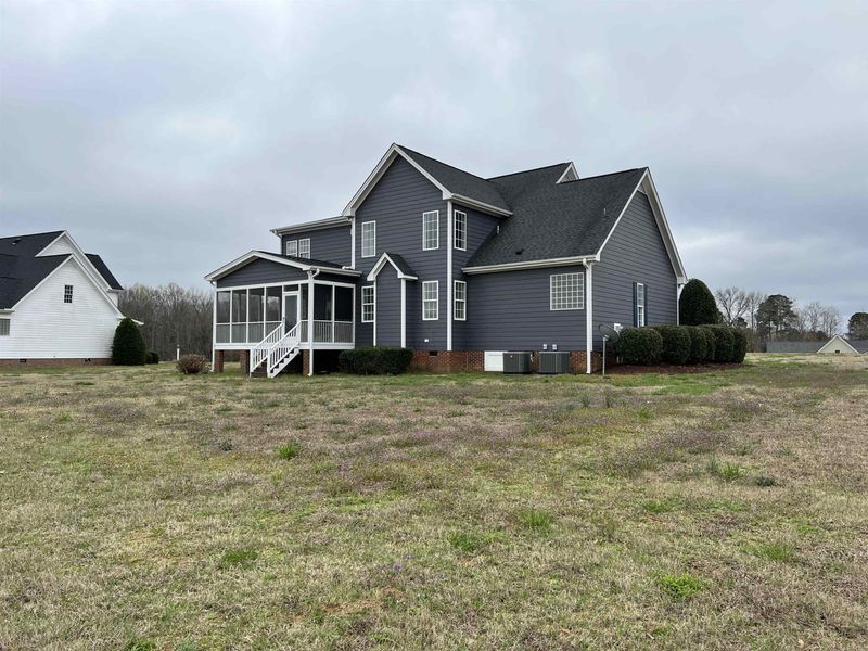 1508 Shanna Hills Dr, Willow Springs, NC 27592
