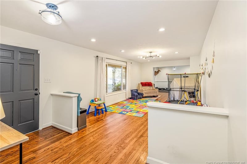 1509 Lyon Rd, Fayetteville, NC 28303