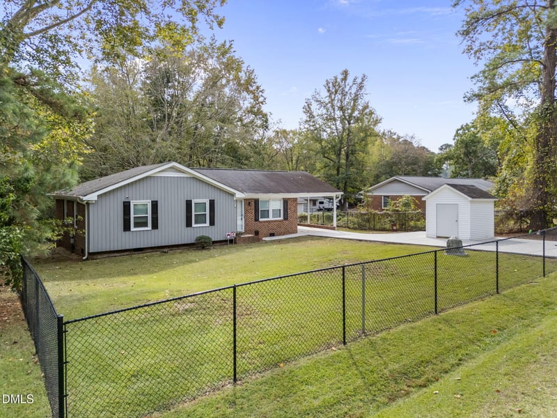 1509 Woodard St, Raleigh, NC 27610