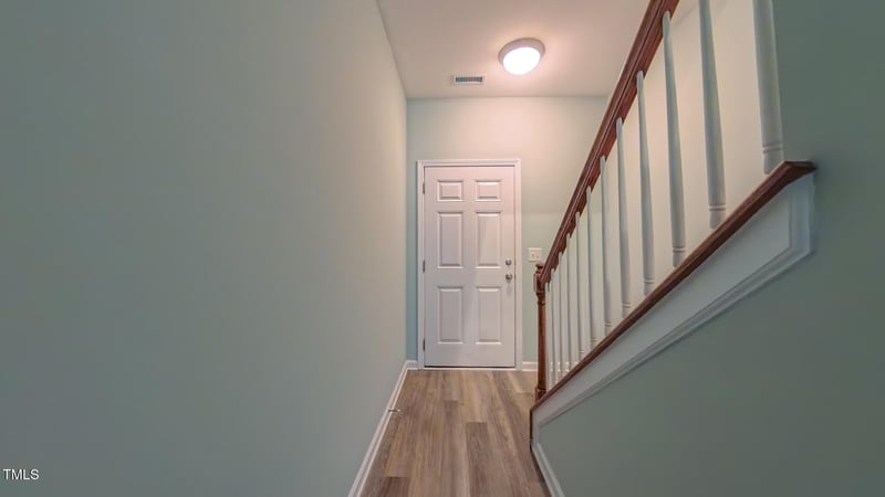 151 Braeside Ct, Cary, NC 27519
