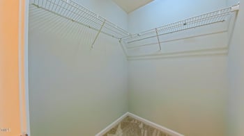 151 Braeside Ct, Cary, NC 27519