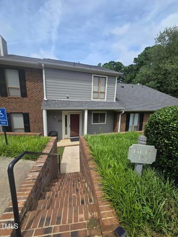 151 Clancy Cir, Cary, NC 27511