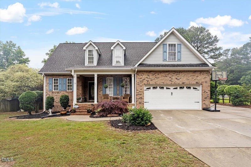 151 Donnibrook Rn, Fuquay Varina, NC 27526