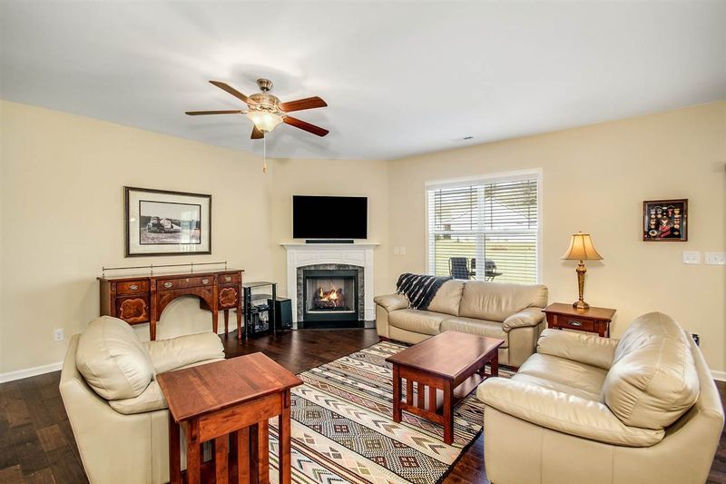 151 Fairview St, Clayton, NC 27520