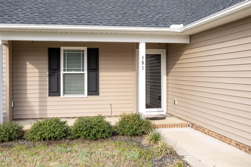 151 Goose Creek Cir, Dunn, NC 28334