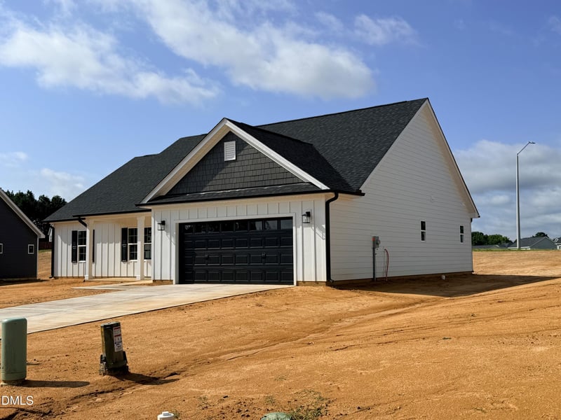 151 Grinnell Loop, Sanford, NC 27332