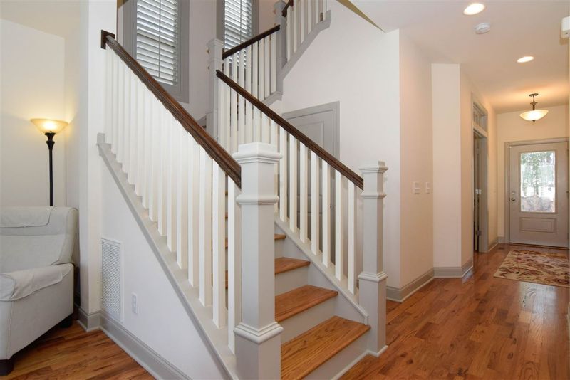 151 Hawk Point Rd, Chapel Hill, NC 27516