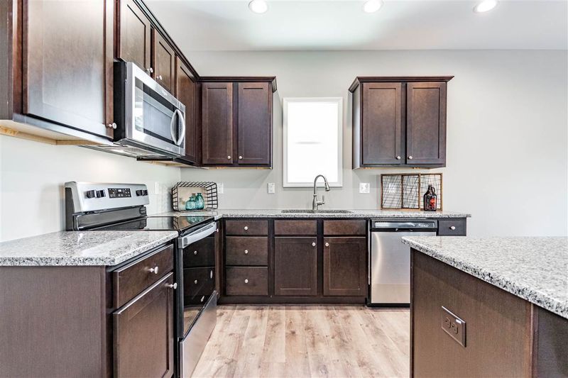 151 Jester Ct, Clayton, NC 27520