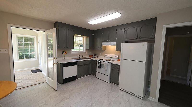 151 Lansing Dr, Benson, NC 27504
