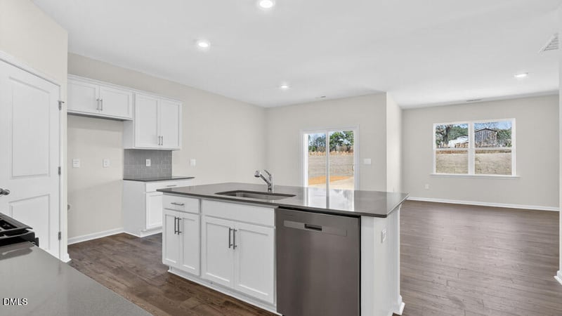 151 Lone Star Dr, Lillington, NC 27546