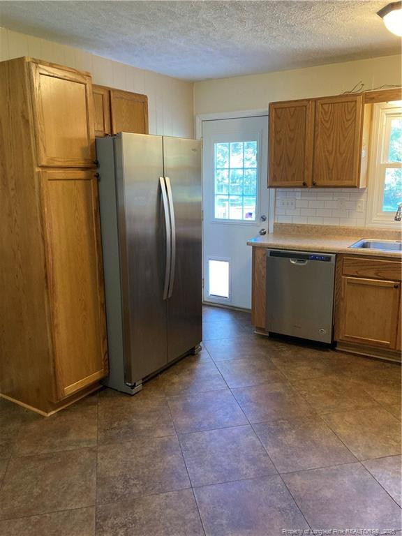 151 Lou Dr, Fayetteville, NC 28311