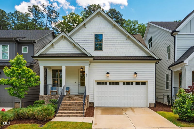 151 Monteith Dr, Chapel Hill, NC 27516