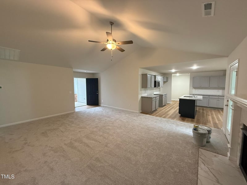 151 Oakfield Trace Dr, Four Oaks, NC 27524