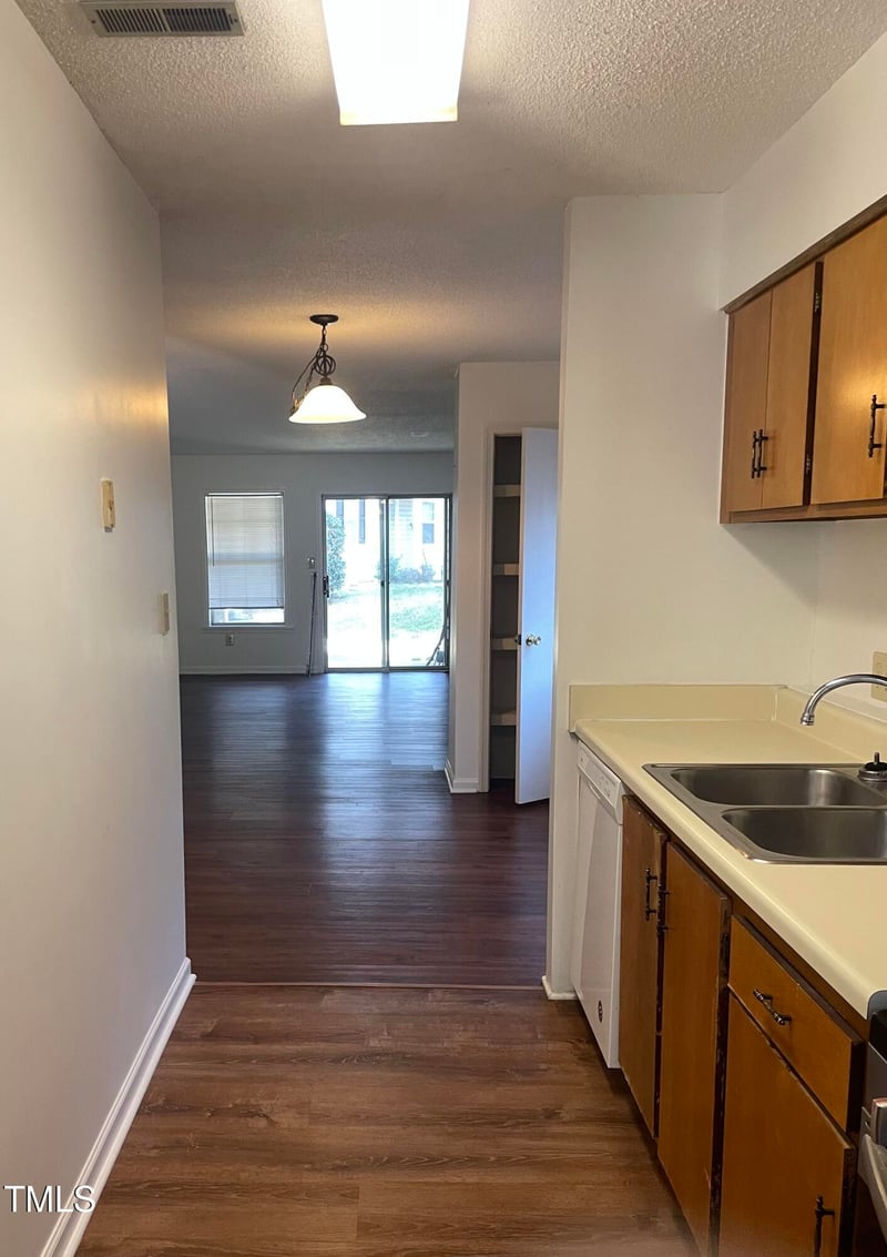 151 Schultz St #151, Chapel Hill, NC 27514