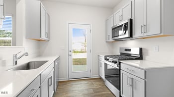 151 Starlight St, Sanford, NC 27330