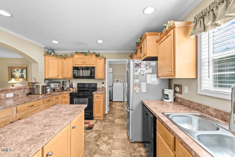 1510 Asbury Church Rd, Sanford, NC 27330