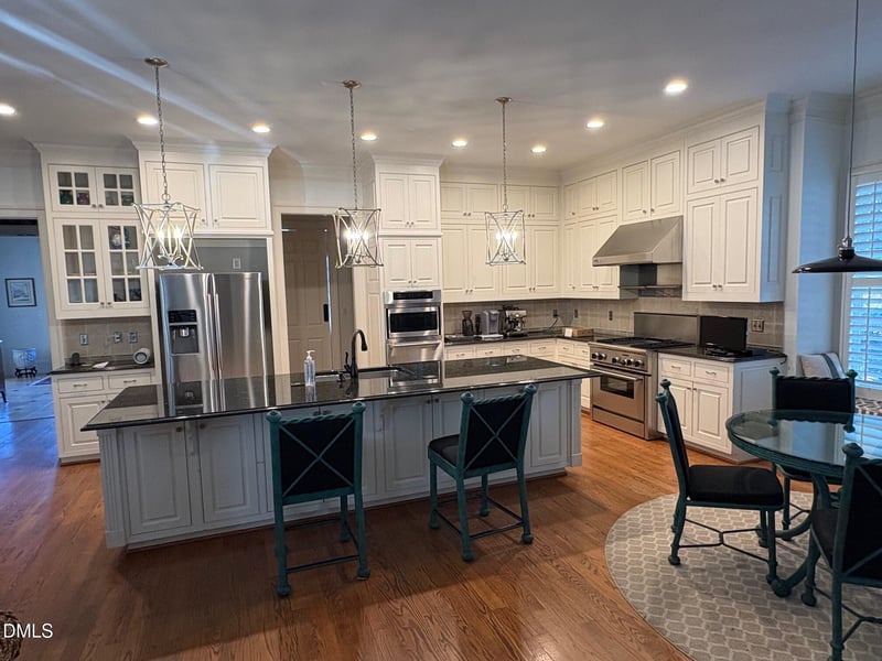 1510 Canterbury Rd, Raleigh, NC 27608