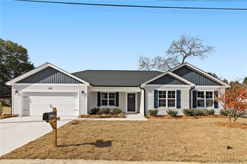 1510 Deal St, Fayetteville, NC 28306