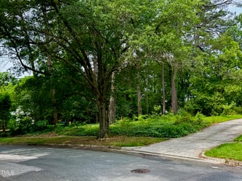 1510 Hermitage Ct, Durham, NC 27707
