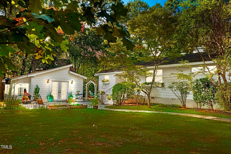 1510 Ridge Rd, Raleigh, NC 27607
