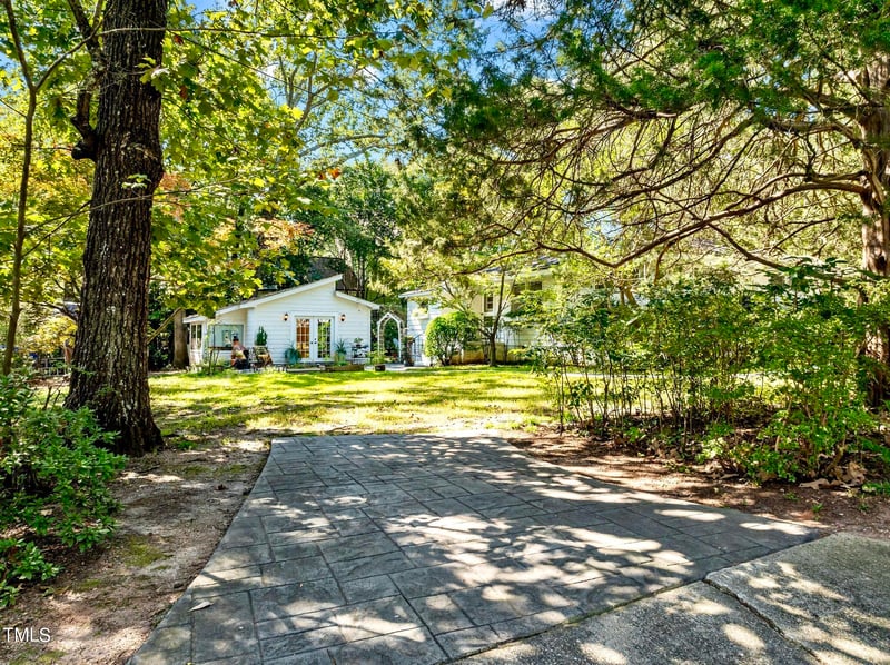 1510 Ridge Rd, Raleigh, NC 27607