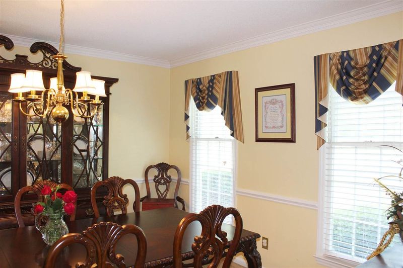 1510 Wales Ct, Burlington, NC 27215