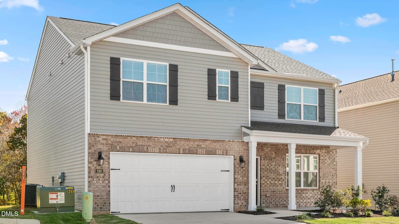 1511 Carisbrooke Dr, Mebane, NC 27302