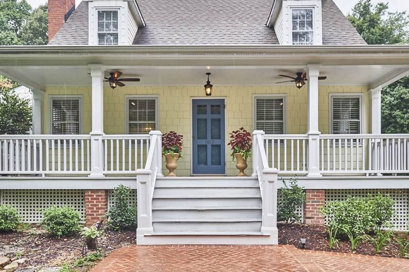 1511 Dixie Trl, Raleigh, NC 27607
