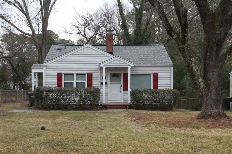 1511 Echo Rd, Durham, NC 27707
