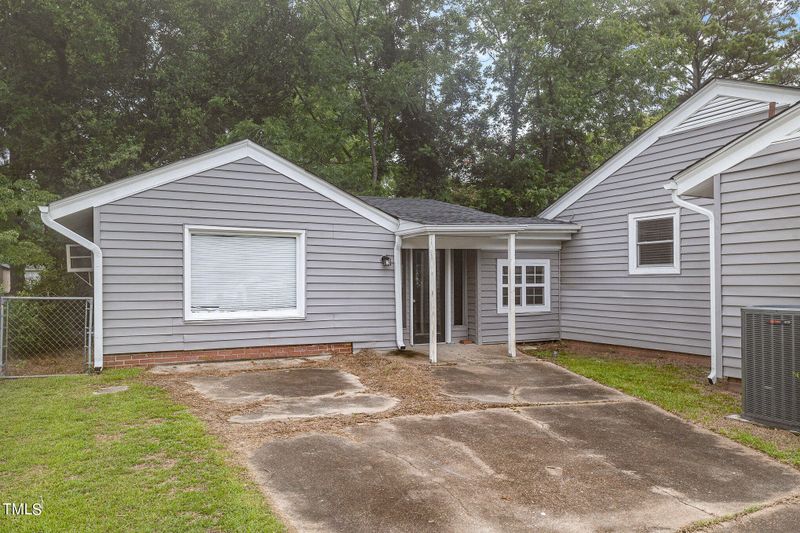 1511 E Juniper St, Goldsboro, NC 27530