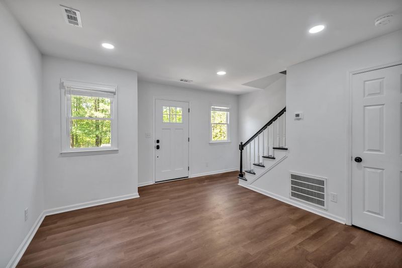 1511 Kendall Dr, Durham, NC 27703