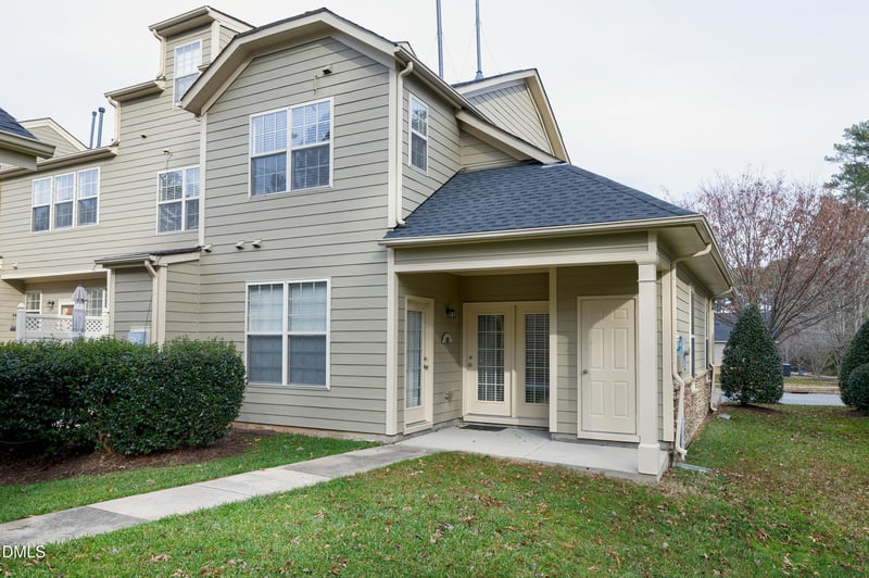 1511 Waterland Dr, Apex, NC 27502