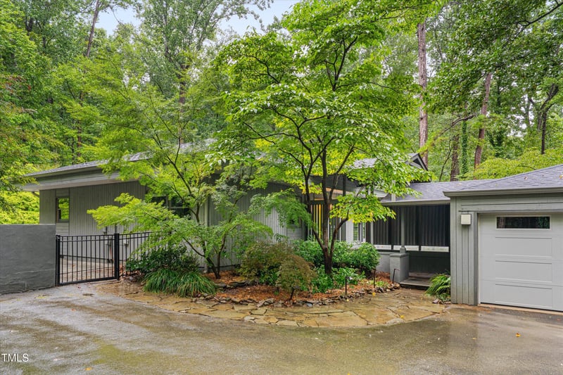 1512 Arboretum Dr, Chapel Hill, NC 27516