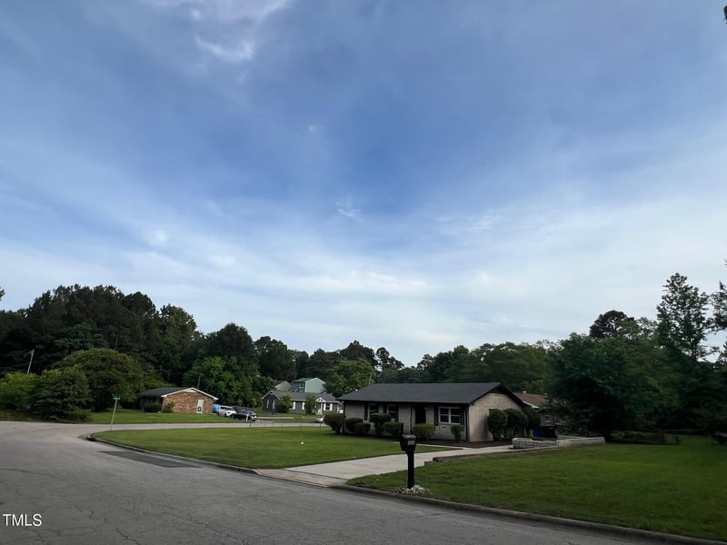 1512 Bacon St, Durham, NC 27701
