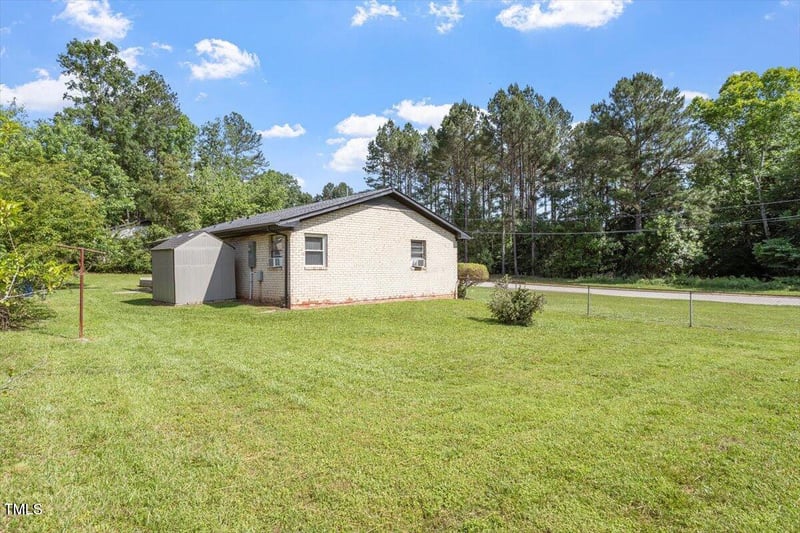 1512 Bacon St, Durham, NC 27701