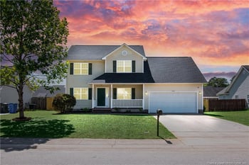 1512 Belews Creek Ln, Fayetteville, NC 28312