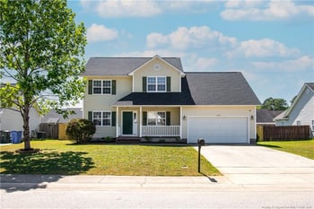 1512 Belews Creek Ln, Fayetteville, NC 28312