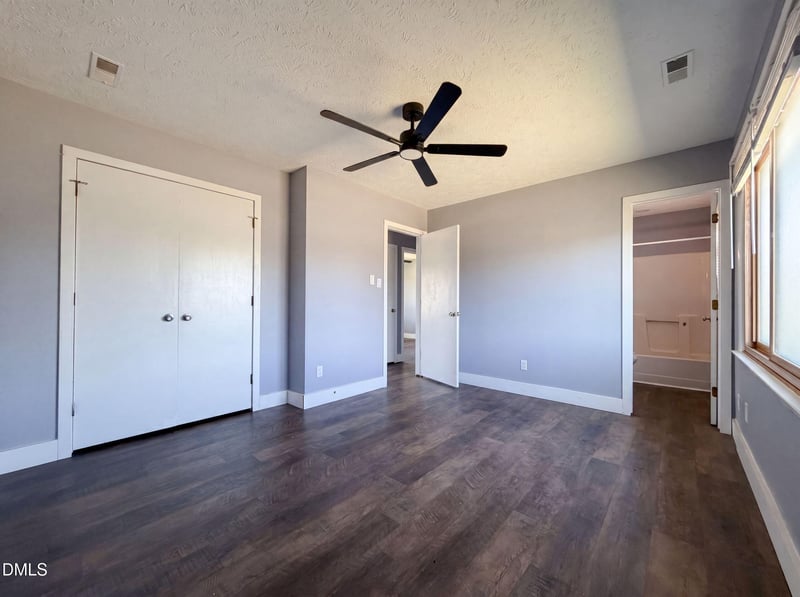 1512 Dovetail Dr, Fayetteville, NC 28314