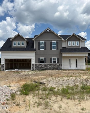 1512 Eastbay Dr, Fayetteville, NC 28312