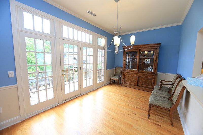 1512 W Markham Ave, Durham, NC 27705