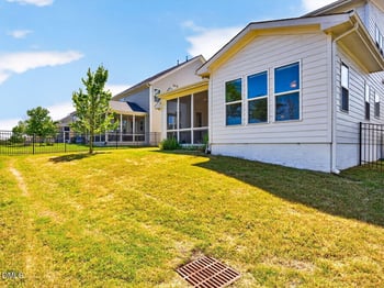 1513 Armscroft Ln, Apex, NC 27502