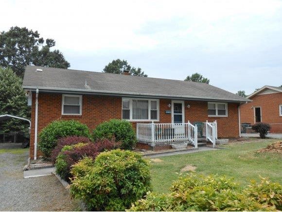1513 Buckner St, Burlington, NC 27217