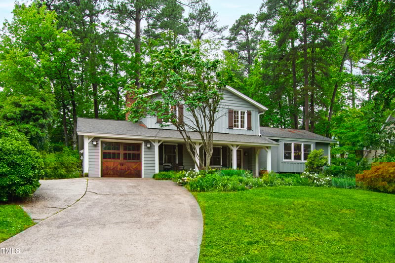 1513 Dellwood Dr, Raleigh, NC 27607