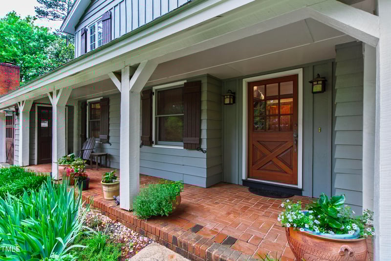 1513 Dellwood Dr, Raleigh, NC 27607