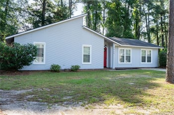 1513 Doncaster Dr, Fayetteville, NC 28304