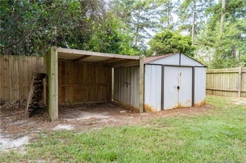 1513 Doncaster Dr, Fayetteville, NC 28304